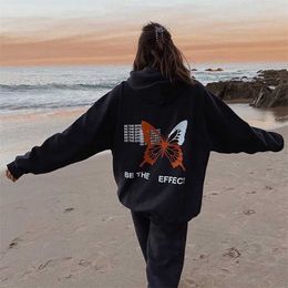 BE THE EFFECT Streetwear Hip Hop Punk Butterfly Goth Print Vintage Casual Loose Harajuku Hoodie Sweatshirt Hooded Pullover Tops 211220