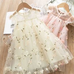 Spitze bestickte kleine Blumenkleider für Mädchen 1-8 Jahre Sommer Kinder Geburtstagsgeschenk Partykleid Kostüm Kleinkind Kinderkleidung Q0716