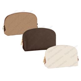 The quality of Luxury Womens Cosmetic Travel Cases Make Up Bag Bags air Corn Purses Mini Pouch Clutch M47515228E