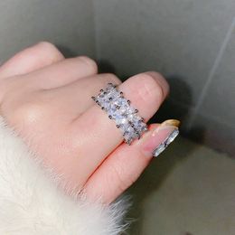 Гипсофила грубое кольцо алмаз позолоченная принцесса прямоугольная группа инкрустированная черная шпинель изумрудный рок конфеты кольца ювелирные украшения