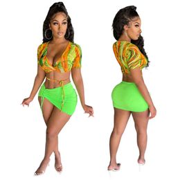 Women Set Print Short Sleeve Bandage Crop Tops Sheath Elastic Mini Skirts 2 Piece Set Sexy Beachwear Outfits 211116