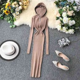 Spring Autumn Women's Dress French Style Hooded Zipper Pure Color Simple Long Sleeve Hole Striped Tight es GX095 210507