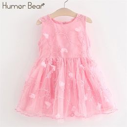 Girl Sleeveless Princess Dress Summer Sweet Embroidery Design for Lucky Children Birthday 2-7Y 210611