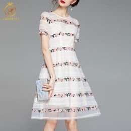 Elegant See Through Short Sleeve Mesh Summer Dresses Flower Embroidery Stitching High Waist Sweet Party Dress Vestidos 210520