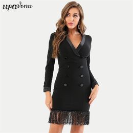 Free Sexy Long Sleeve V-neck Tassel Sequined Dress Double Breasted Bodycon Mini Spring Women Party 210524