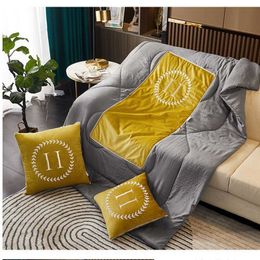 Cushion Fashion Letter Designer Decorate Bolster Designers Cushion Blanket Pillow Home Decor Expenses Four Seasons