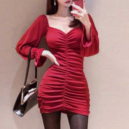 WOMENGAGA Spring Sexy Nightclub Fold Strapless Slim Hip Pleated Bottoming Small Mini Dress Dresses Red F88W 210603