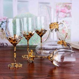 European enamel red wine glass cup Gold Retro goblet Lead-free crystal cups champagne glasses cups Wedding Gift party drinkware 210326