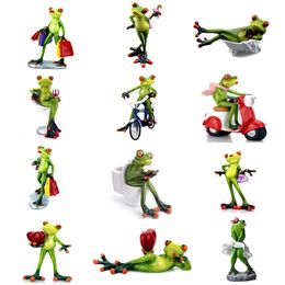 Resin Frog Figurine Figure Decorative Animal Statue Decoration Ornament for Table Desk Home Office Decor Collectible Xmas Gifts 210811