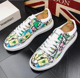 New fashion male white board boots Korean print casual - hip hop shoes Zapatillas Hombre b38