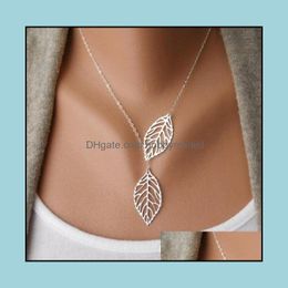 vintage gold leaf necklace Canada - Pendant Necklaces & Pendants Jewelry Simple European Fashion Vintage Punk Gold Hollow Two Leaf Leaves Necklace Clavicle Chain Creative Charm