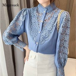 New Stand-up Collar Crochet Hollow Lace Stitching Bottoming Thin Shirt 2021 Korean Style Puff Sleeve Sexy Blouse Women 12731 210317