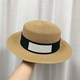 Designer Straw Hat Fashion Luxury Designer Bucket Hat Men Womens Mens Fitted Hats Summer Embroidery Baseball Caps