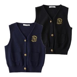 Toddler Boys Sweater Vests Autumn Fall Oversize Style Girls Knitted Wear Waistcoat Children's Winter Kids Clothes 211201