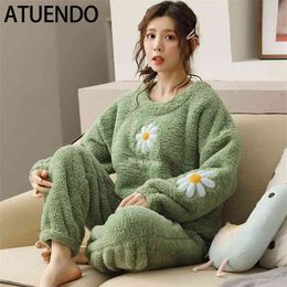 ATUENDO Winter Warm Green Silk Pajama Sets for Women 100% Velvet Atoff Home Flannel Sleepwear Fashion Satin Soft Plush Nightwear 210830