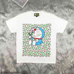 Camiseta de lujo de verano de verano bordado floral Doraemon Cuello redondo camisetas sueltas casuales mangas cortas 1: 1 mujer marca