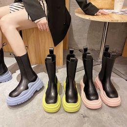 Pre-sale New Products Women Boots Fashion Boots Motorcycle Boots Women Shoes Design Gear Shoes Thick Bottom Pumps High Quality Y0905