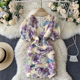 Summer Women Floral Print Mini Dress Elegant V-neck Short Puff Sleeve High Waist Ruched Sexy Club Party Bodycon 210603