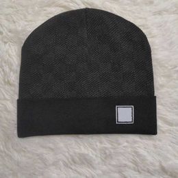 QZqDQ Tartan Pattern Unisex Fashion Knitted Hat Luxury Hip-Hop Cap QZqDQ Tartan Pattern Unisex Fashion Knitted Hat Luxury Hip-Hop Cap