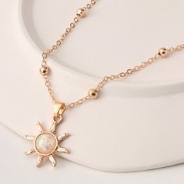 S2495 Fashion Jewellery Simple Resin Sun Pendant Necklace Women Chain Choker Necklaces