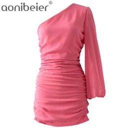 Elegant Pink Bodycon Party Dress Summer Fashion Puff Sleeve One Shoulder Ruched Casual Mini Sheath For Women 210604