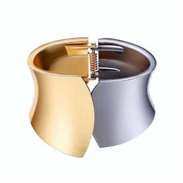 Female Fashion Exaggerate Cuff Bangles Metal Black Gold Women Statement Jewelry Big Bangles Bracelets Q0719