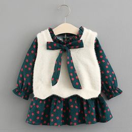 Baby Dress Set Spring Infant Clothing Cute Kids Child Princess Bowknot Flora Dress+Fur Vest Suits For Girls 0-4 Years 210529