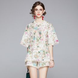 Vintage Lace patchwork Print Two piece Set Women Summer O Neck Flare Sleeve Shirt and Hight waist Loose Shorts Suits Female 210514