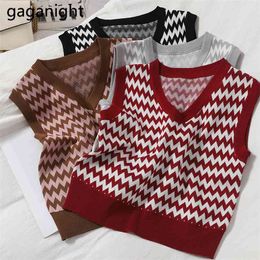 Vintage Women Knitted Vest Contrast Color V-neck Wave Striped Crop Sweater Preppy Style Spring Autumn Waistcoat 210601