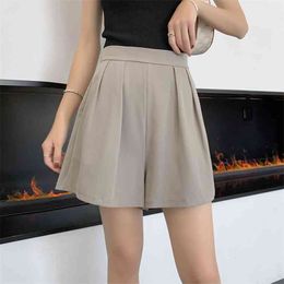 High Waist Shorts Female Summer A-Line Hakama Loose Casual Side Pocket Wide Leg Elastic Cargo Short Pants 210601