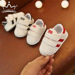 New Baby Shoes Sneakers Solid Colour PU Leather Soft Cotton Baby Boy Shoes Non-slip Newborn Toddler Boy Girl Shoes First Walkers 210326