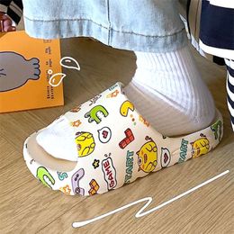 Color Printing Women Men Summer Slippers Non-Slip Beach Slide Sandals Flip Flops Cute Graffiti Thick Sole Comfort Bathroom Shoes 210928