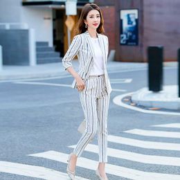Women's Two Piece Pants Autunn Fashion Korea Ladies Suit Half Sleeved Slim Striped Jacket Top And Clothing Women Sets LS098