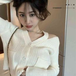 Short V-neck Off-the-shoulder Slim Knit Sweater Top Women Fall Loose Outer Cardigan Jacket 210529