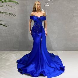 Elegant Royal Blue Mermaid Prom Dresses 2021 Sexy Off Shoulder Sequins Beaded Long Formal Evening Gowns Pleats Peplum Celebrity Party Wear