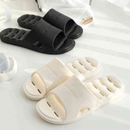 Summer Women Massage Bottom Slippers Non-Slip Thick Platform Shoes Indoor Bath Bathroom EVA Sandals Comfort Outdoor Beach Slides Y220214