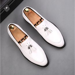 NEW Best Quality Real Leather Cowhide Men Casual Shoes Luxury Designer Oxford outdoors Casual wedding party dress shoes