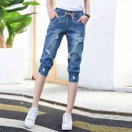 Women Summer Ripped s Jeans Woman Female Loose Calf-Length Denim Shorts Casual High Waist Harem Pants 210809