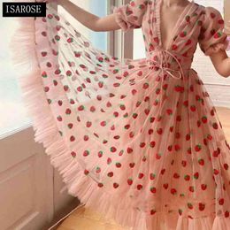 Stock 2021 Strawberry Dress Women Fashion Deep V Pleated Puff Sleeve Sweet Voile Mesh Sequins Embroidery French Party Dresses 210322