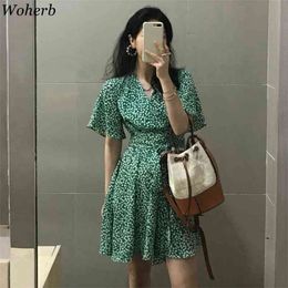 Summer Floral Green Dress Women Fashion V Neck Short Sleeve Bangage Mini Dresses Vintage Ladies Elegant Robe Vestidos 210519