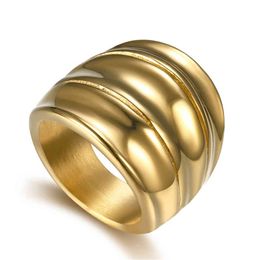 2021 High Quality Big Round Ring Female Gold Colour Stainless Steel Design Cocktail Rings For Women Hip Hop Party Jewellery