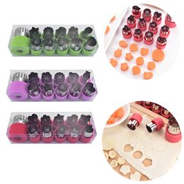 12pcs/set Stainless Steel Biscuit Vegetable Fruit Cutters Baking Moulds Mini Cookie Stamp Mould for Kids Cooking Food Decoration JKKD2103