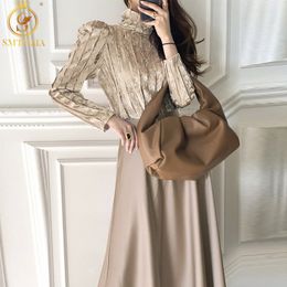 Spring Casual Two Pieces Set Women Elegant Turtleneck Long-Sleeved Velvet Shirt+Female Champagne Gold Satin Skirt Suit 210520