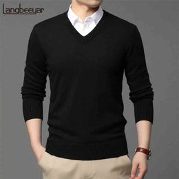 High Quality Fashion Brand Woolen Knit Pullover V Neck Sweater Black For Men Autum Winter Casual Jumper Clothes 210918