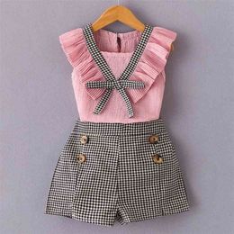 Bear Leader Girls Clothing Sets New Summer Fashion Kids Flowers Outfits Girl Bow-knot Clothes Floral Top and Pants 2Pcs Suits 210326