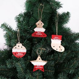 Christmas Decorations Painted Wooden Xmas Pendant Home Decoration Star Socks Christmas Tree Accessories on Holiday