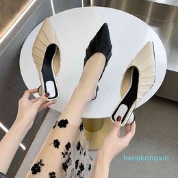 2022 spring pointed simple women's fitting room cool half trailer sleeve fashion sandals middle heel women's shoes 1