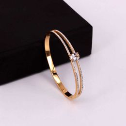 Fashion Elegant Temperament Oval Crystal Hollow Double Mud Crystal Bracelet for Love Woman Bracelet Gift Jewelry Wholesale Q0717