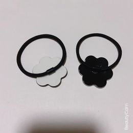 4CM Fashion black and white acrylic flower head rope C hair ring rubber band hairpin for ladies Favourite headdress Jewellery accessories party gifts