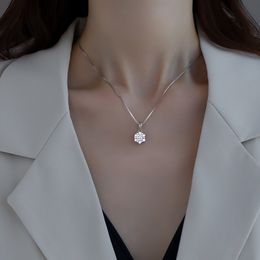 925 Sterling Silver Necklace Women High Grade-Grade Crystal-like Non-mainstream Clavicle Chain Mother Pendant Birthday